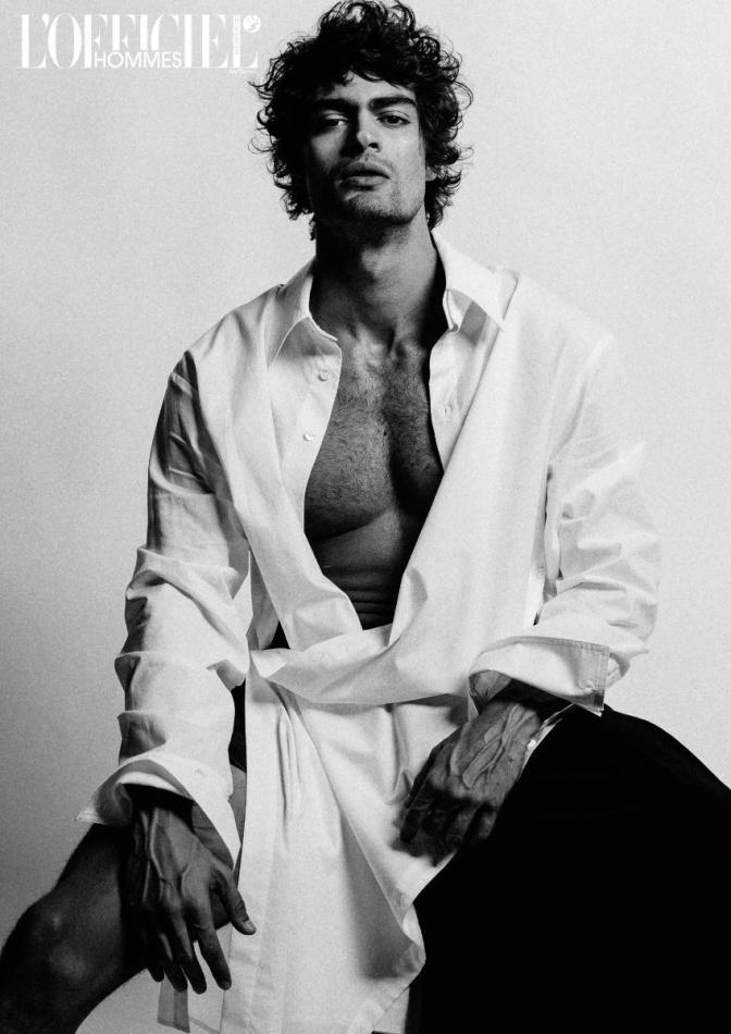 Iago Botelho - fashion model portfolio photo 17