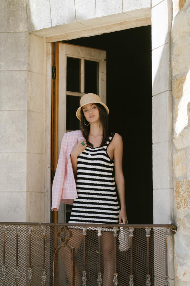 Gabby Westbrook - fashion model portfolio photo 14