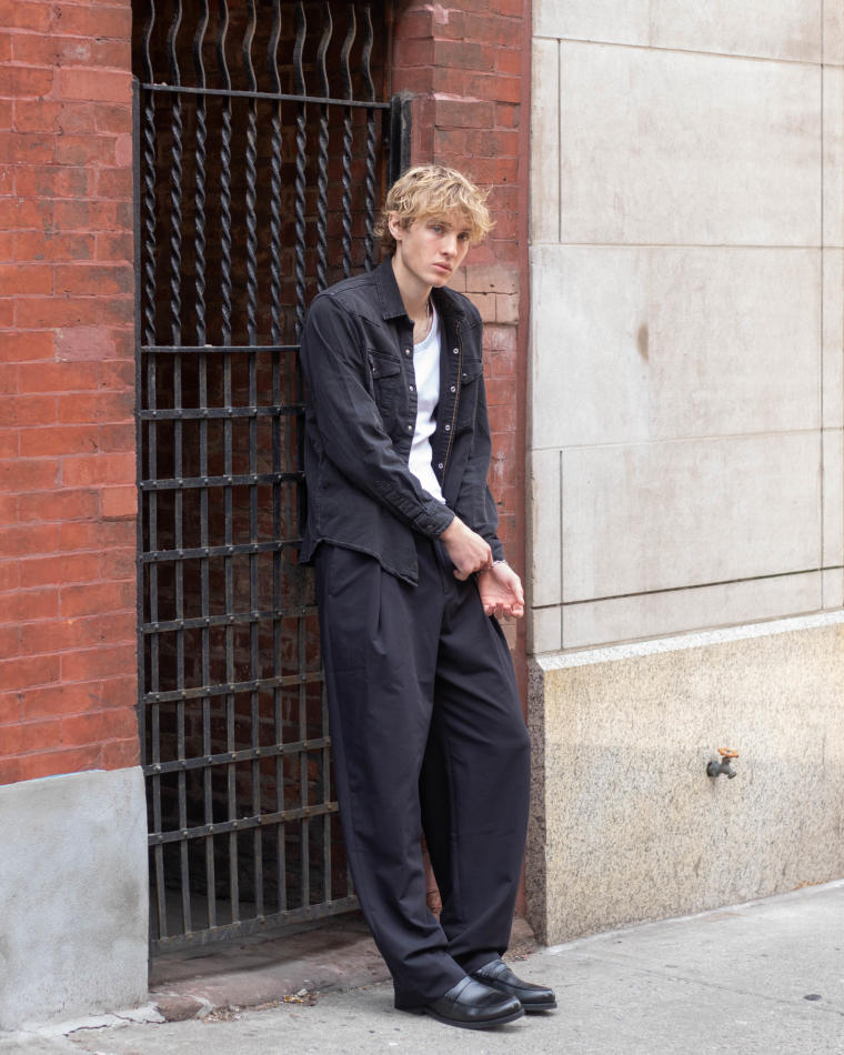 Bodhi Werner-Salsbury - fashion model portfolio photo 10