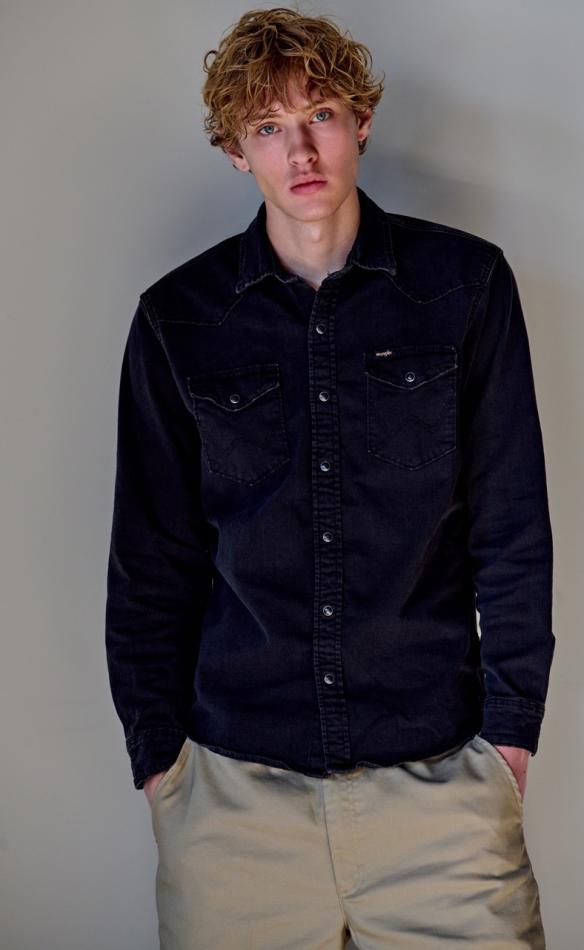 Bodhi Werner-Salsbury - fashion model portfolio photo 2