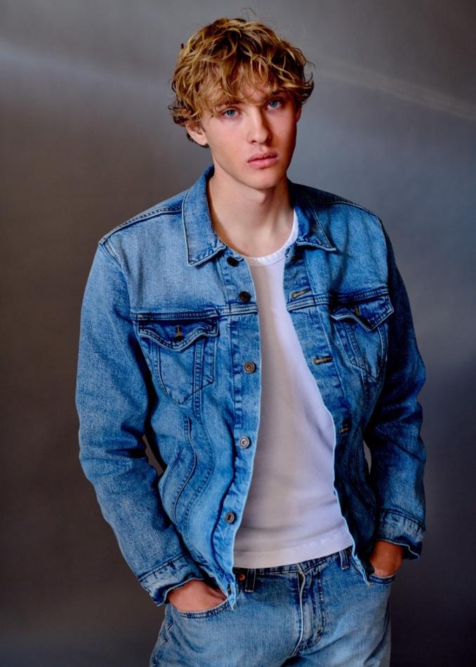 Bodhi Werner-Salsbury - fashion model portfolio photo 7