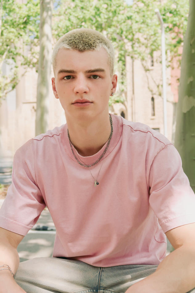 Alex Brendon - fashion model portfolio photo 20