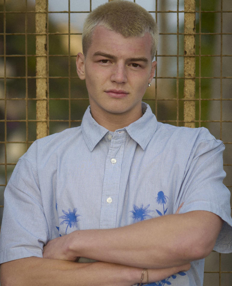 Alex Brendon - fashion model portfolio photo 4