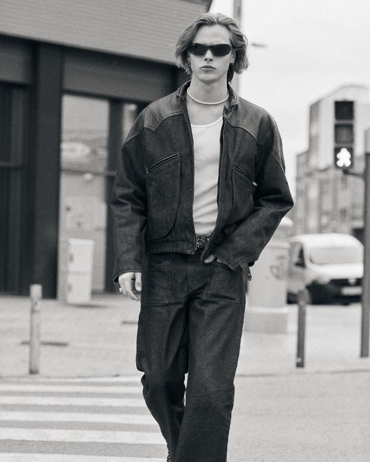 Franek Sapinski - fashion model portfolio photo 19