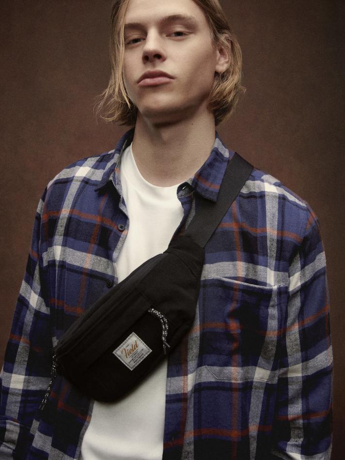 Franek Sapinski - fashion model portfolio photo 6