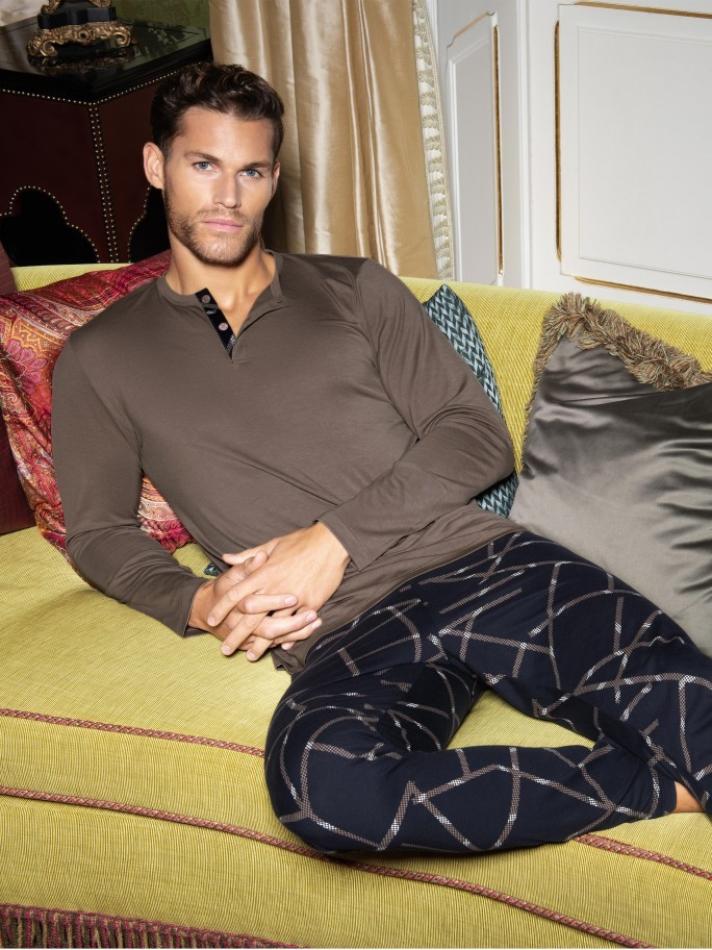 Tyler Maher - fashion model portfolio photo 4