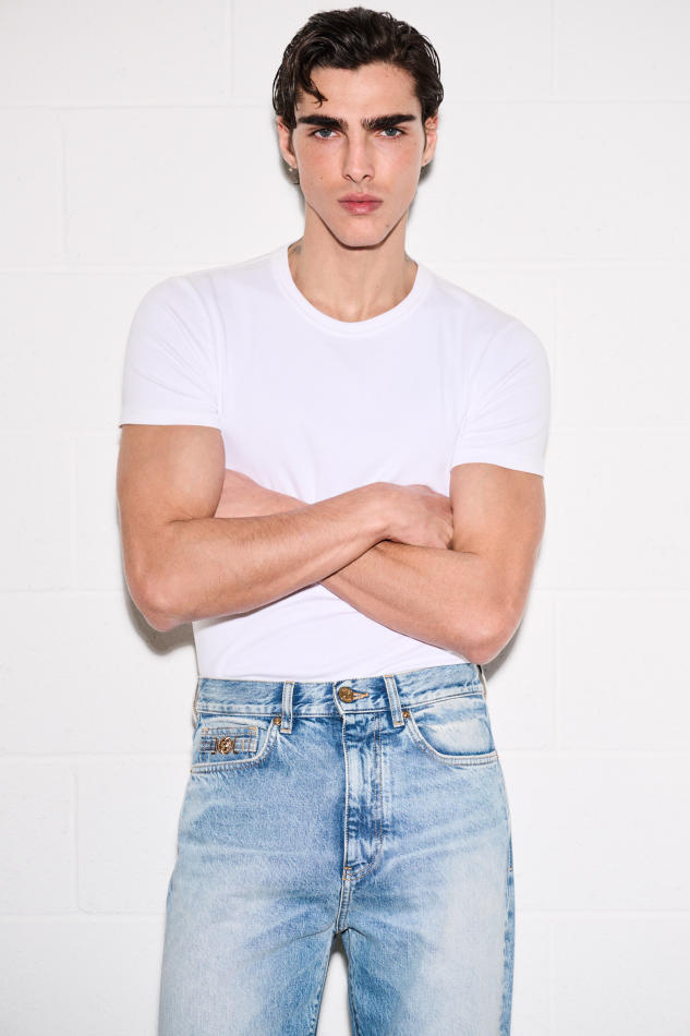 Simone Stravolo - fashion model portfolio photo 6