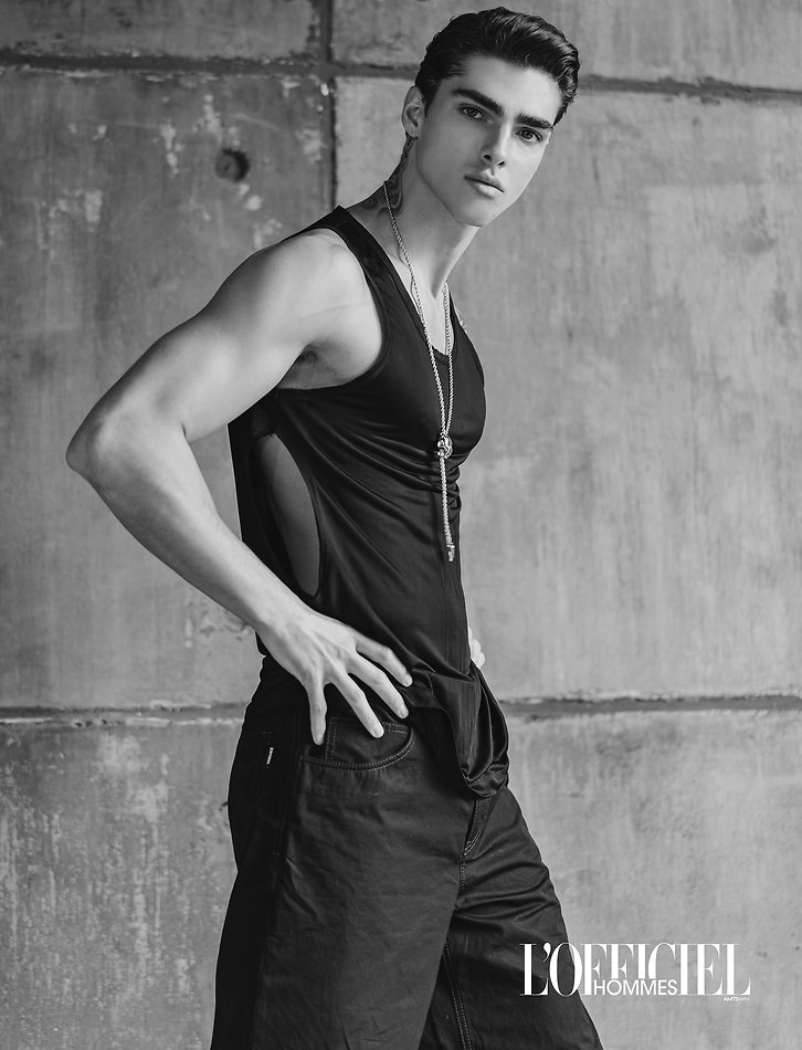 Simone Stravolo - fashion model portfolio photo 3