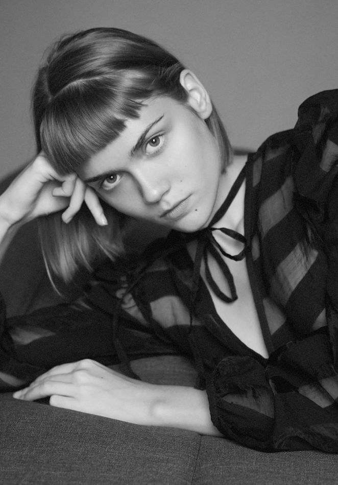 ELISABETH P - In town