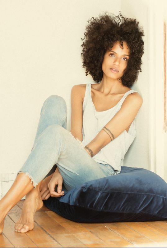 Angélique Michelle C