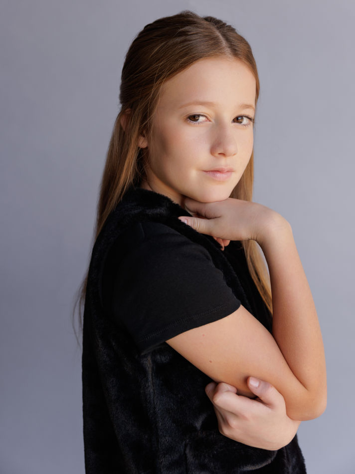 Audrey Chisholm. - Kids