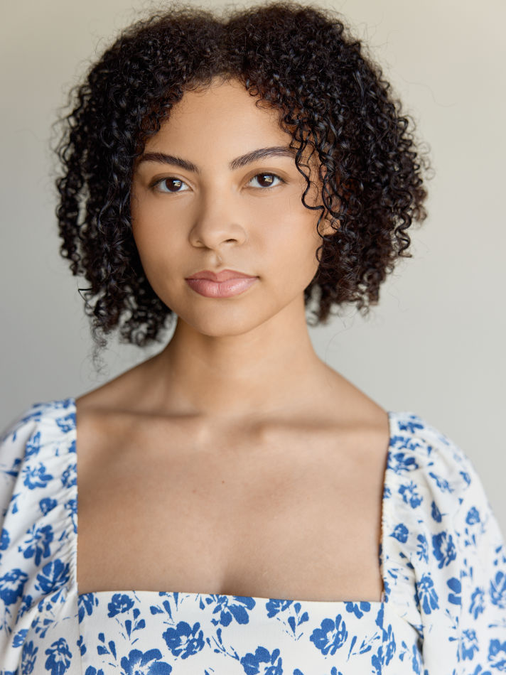 Kira Alexander - Women-new-faces