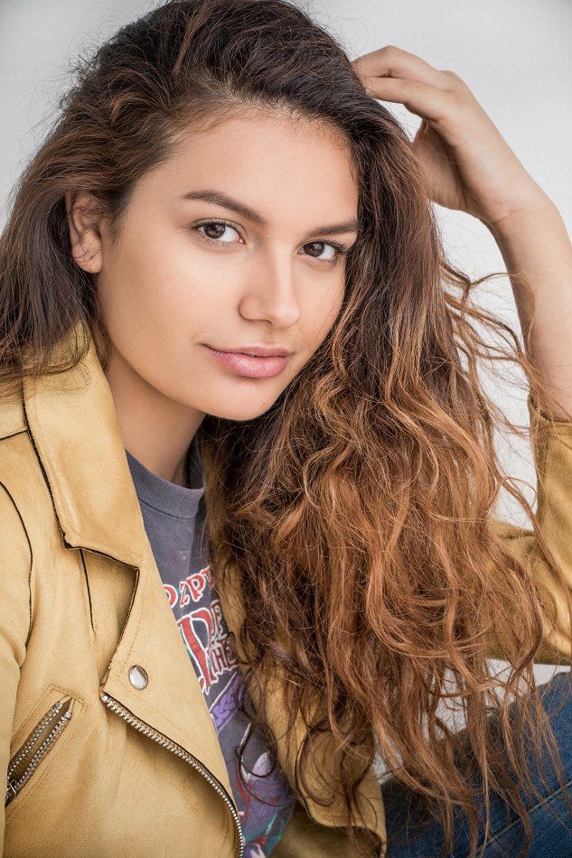 Zoe Garcia - Talent-women